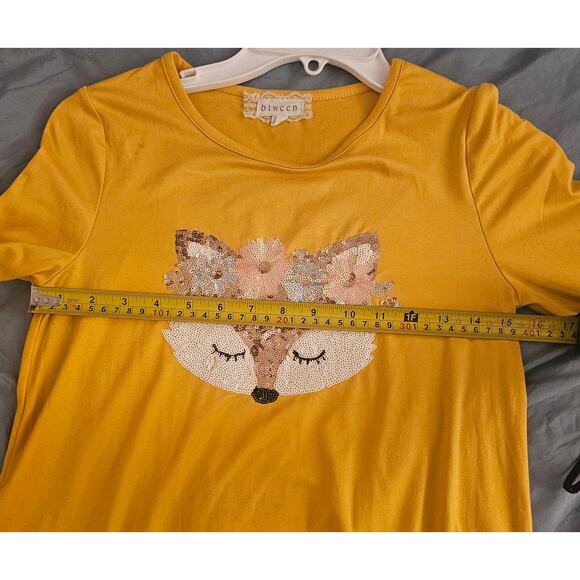 Yellow Fox Graphic Tie-Front Shirt With Sequence Detail, Girls Size 12 Large - Picture 7 of 8